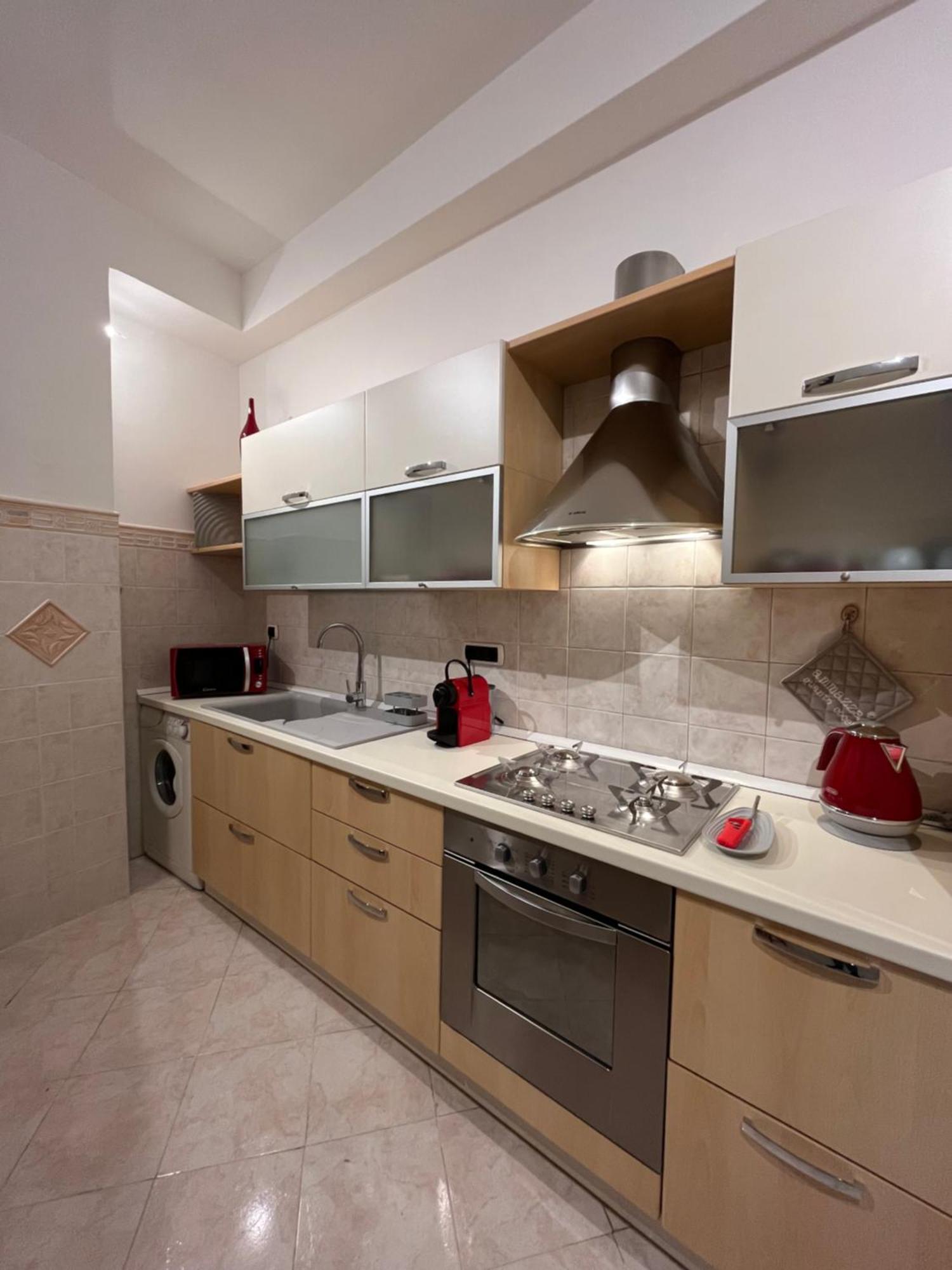 Rome Elements Apartment Phòng bức ảnh