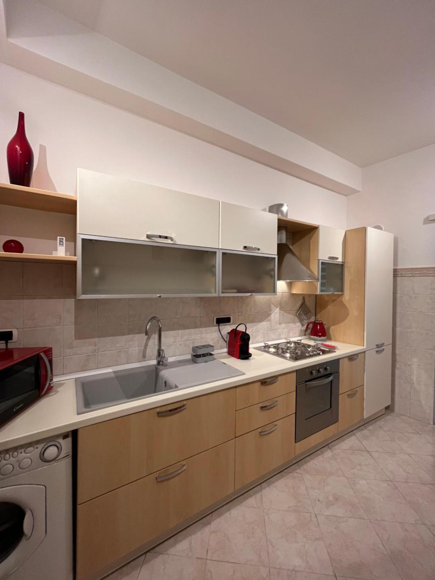 Rome Elements Apartment Phòng bức ảnh
